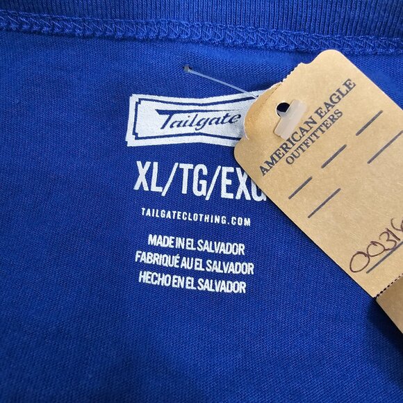 Tailgate Buffalo Bills Football Helmet Graphic Tee Blue Men's Size XL NWOT Read - Picture 9 of 14